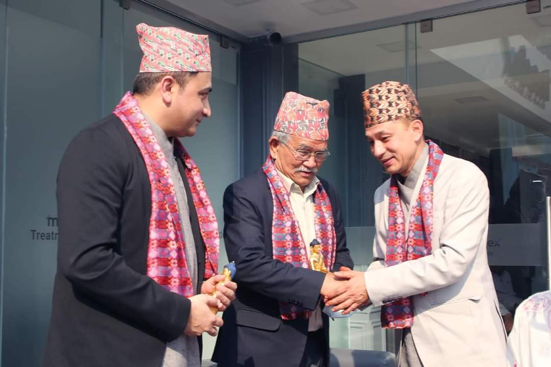 Mr Chiri Babu-Maharjan Mayor Lalitpur Dr Bishow-Shrestha Pulmonologist Medex